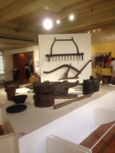 Handmade Organic Home Utensils and Furniture